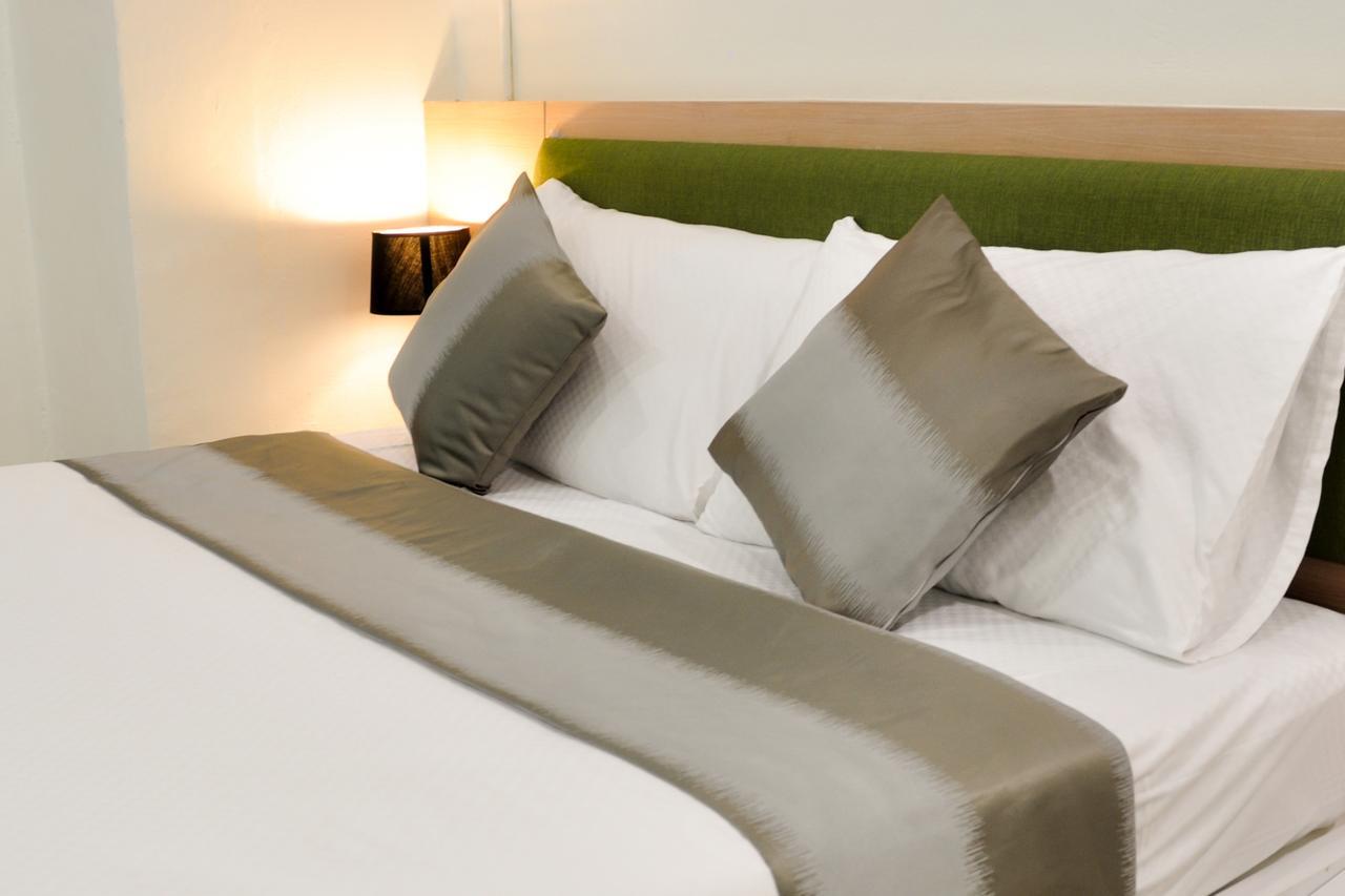 The Bedroom Hat Yai Exterior photo