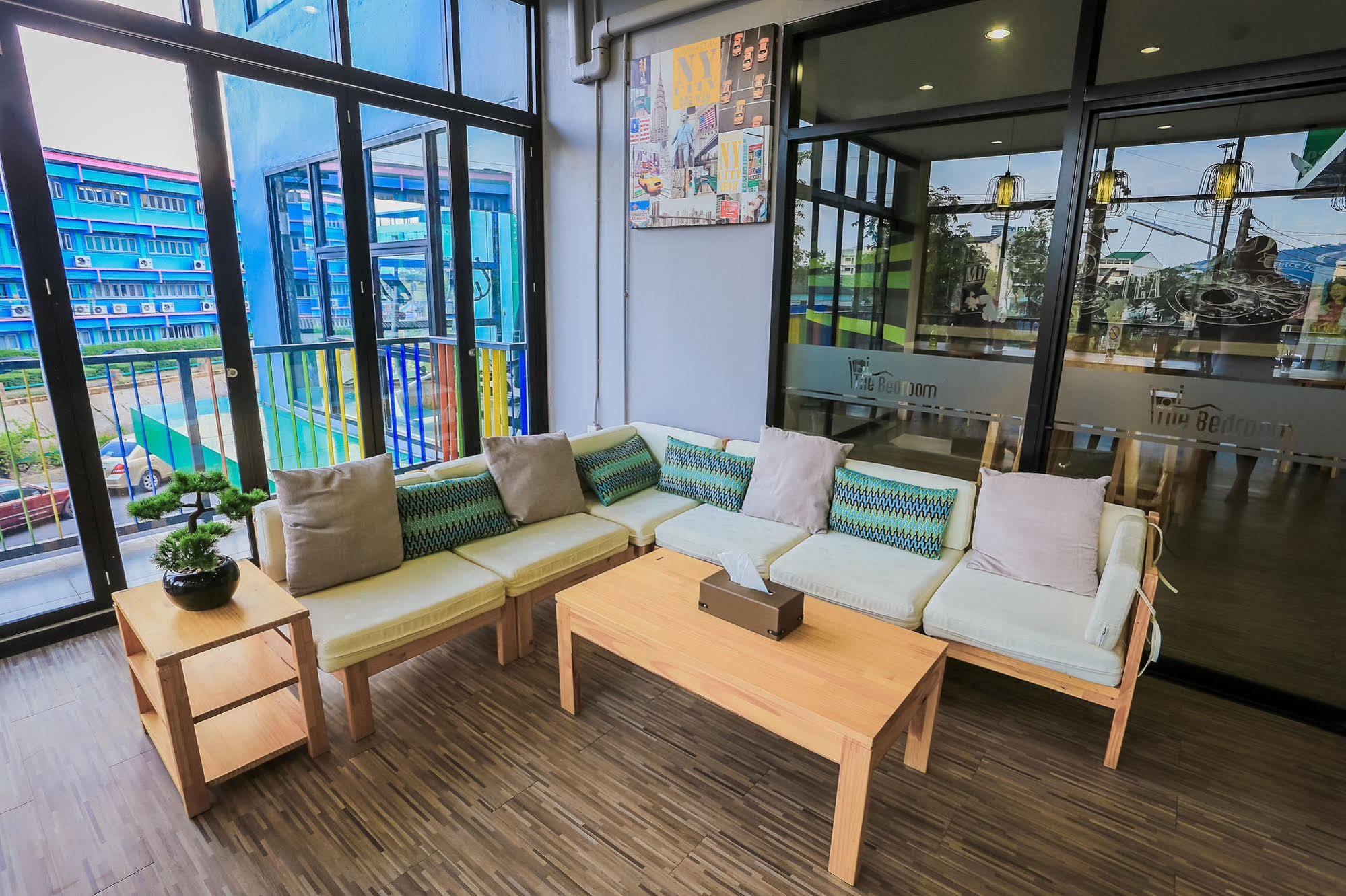 The Bedroom Hat Yai Exterior photo